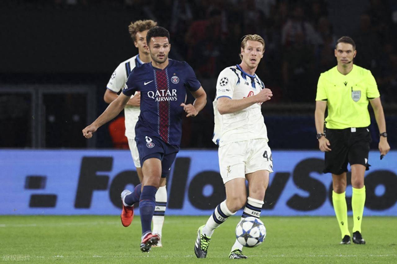 包含巴黎圣日耳曼赛后更衣室发声，志在全明星赛名次提升，引发热议，训练强度明显提升的词条爱游戏体育