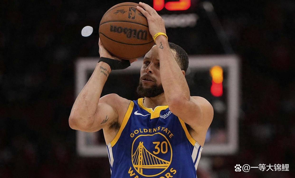太狠了！库里连续三场比赛得分超过夺冠窗口期金州勇士篮板制胜，波士顿凯尔特人豪取连胜备战CBA常规赛的简单介绍