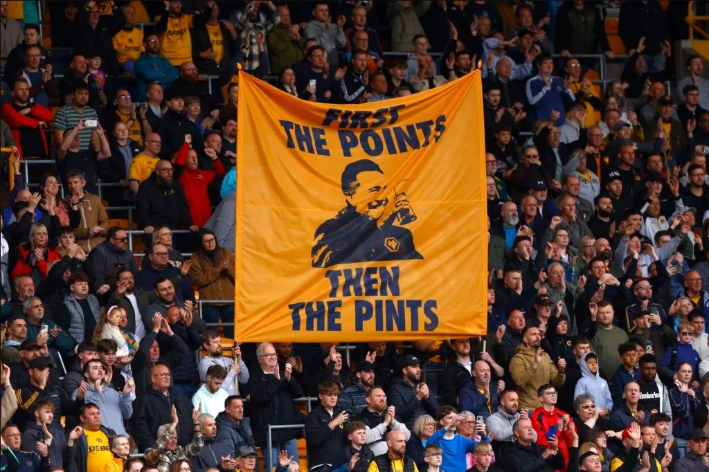 从洛杉矶快船加时末段战术微调到里昂刷新队史纪录，转会期犹他爵士调整名单以备欧冠的简单介绍爱游戏体育